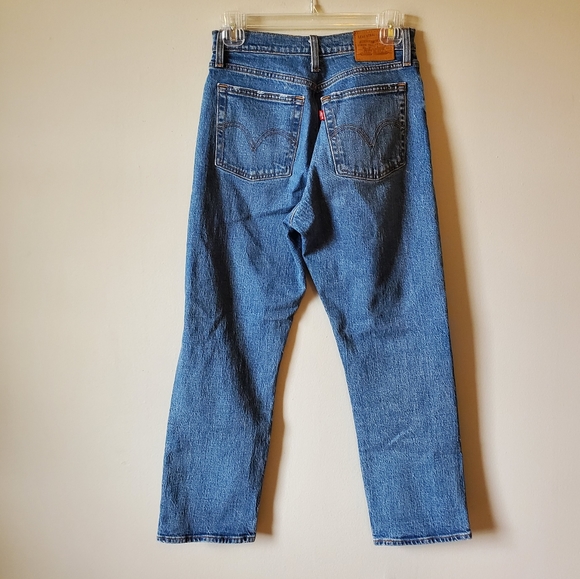 Levi's Wedgie Straight Fit High-Rise Denim Jeans - Picture 3 of 8